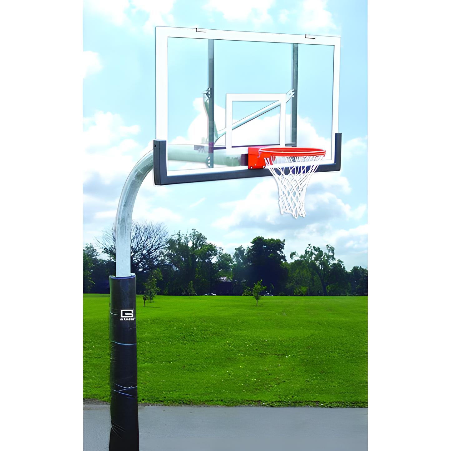 Gared outdoor basketball backboard with clear acrylic glass and adjustable height on a curved pole