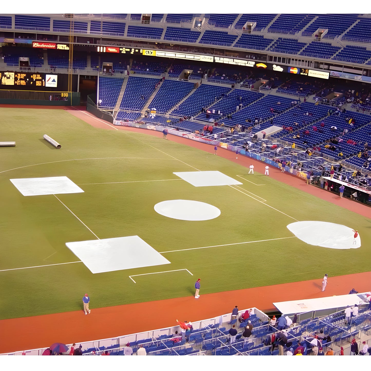 Jaypro Baseball Tarp – 10' Square (3-Base Set) with Ground Stakes – 6 oz. Polyethylene | Model: AFC-BC3 - JoySportStore