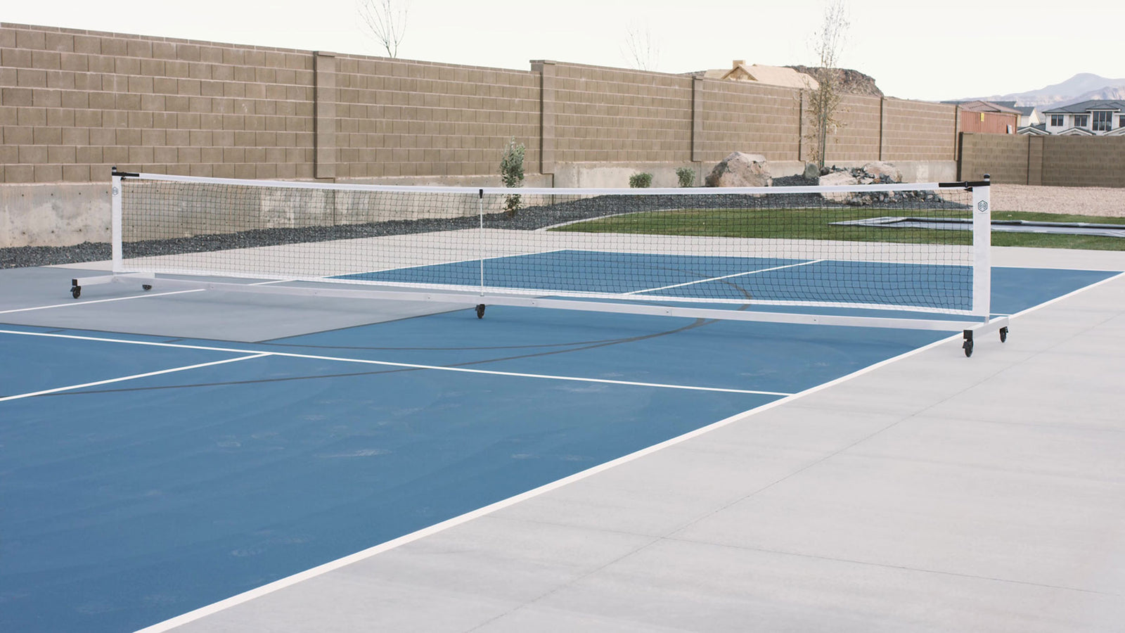 Dominator Portable Pickleball Net Dominator