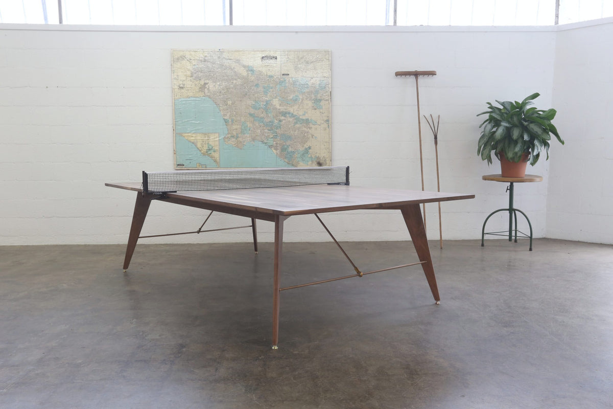 District Mills Featherlight Ping Pong Table