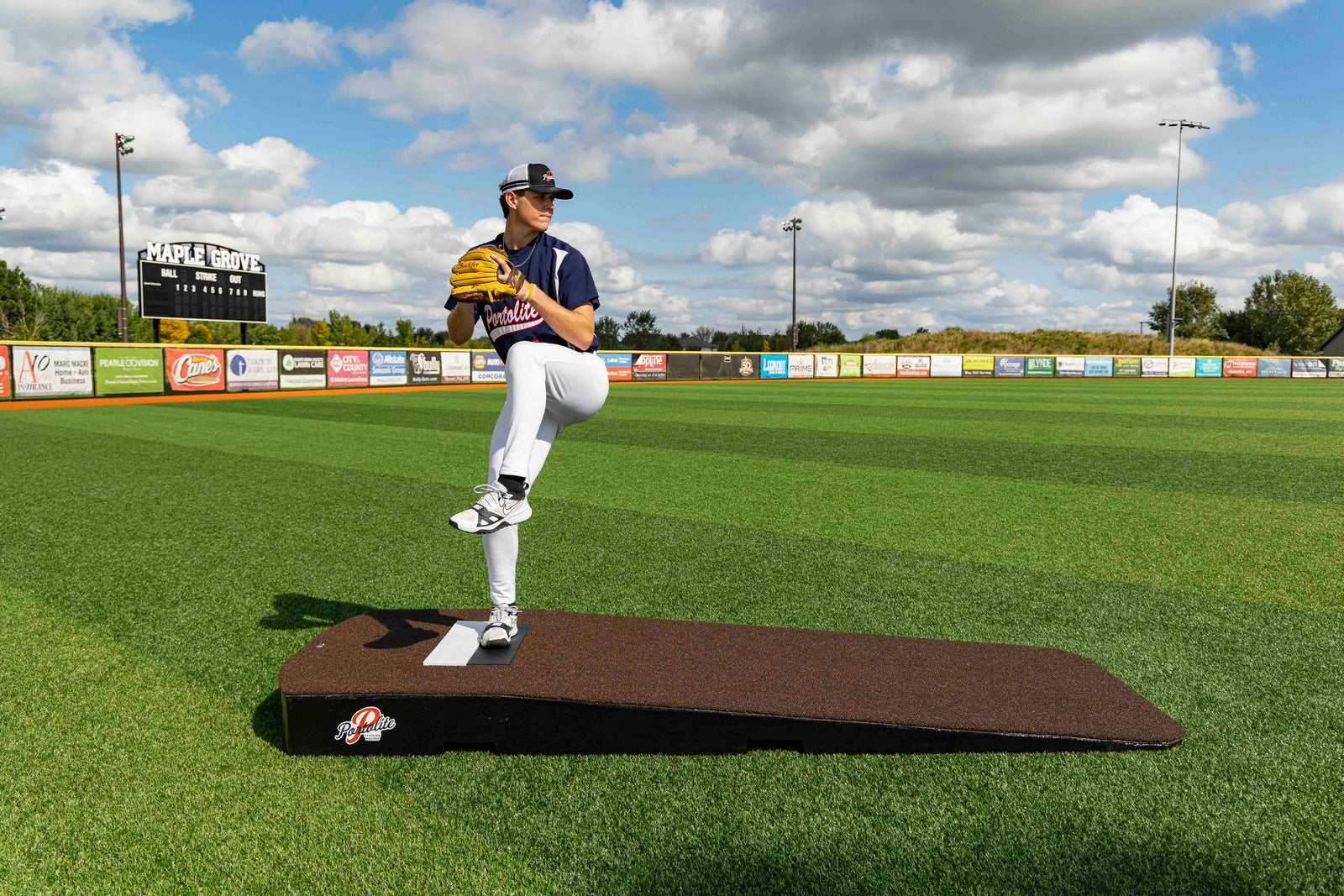 Portolite STANDARD One-Piece Practice Mound Portolite