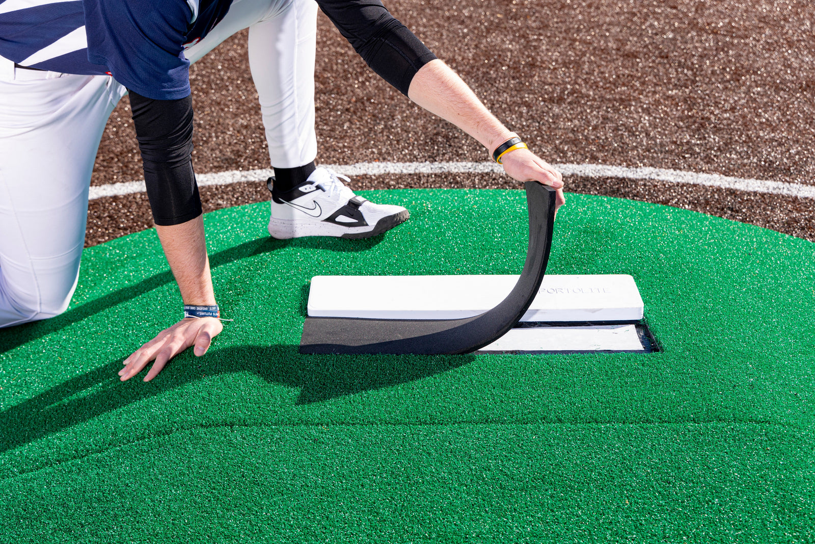 Portolite STANDARD Two-Piece Practice Mound Portolite
