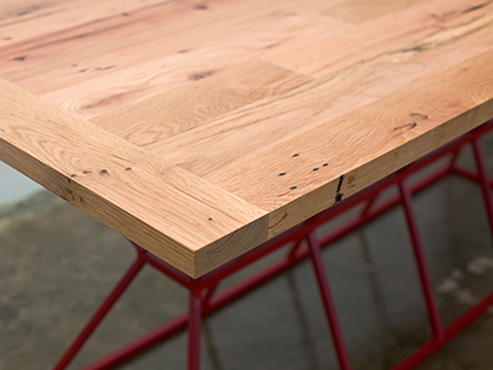 District Mills Hourglass Table