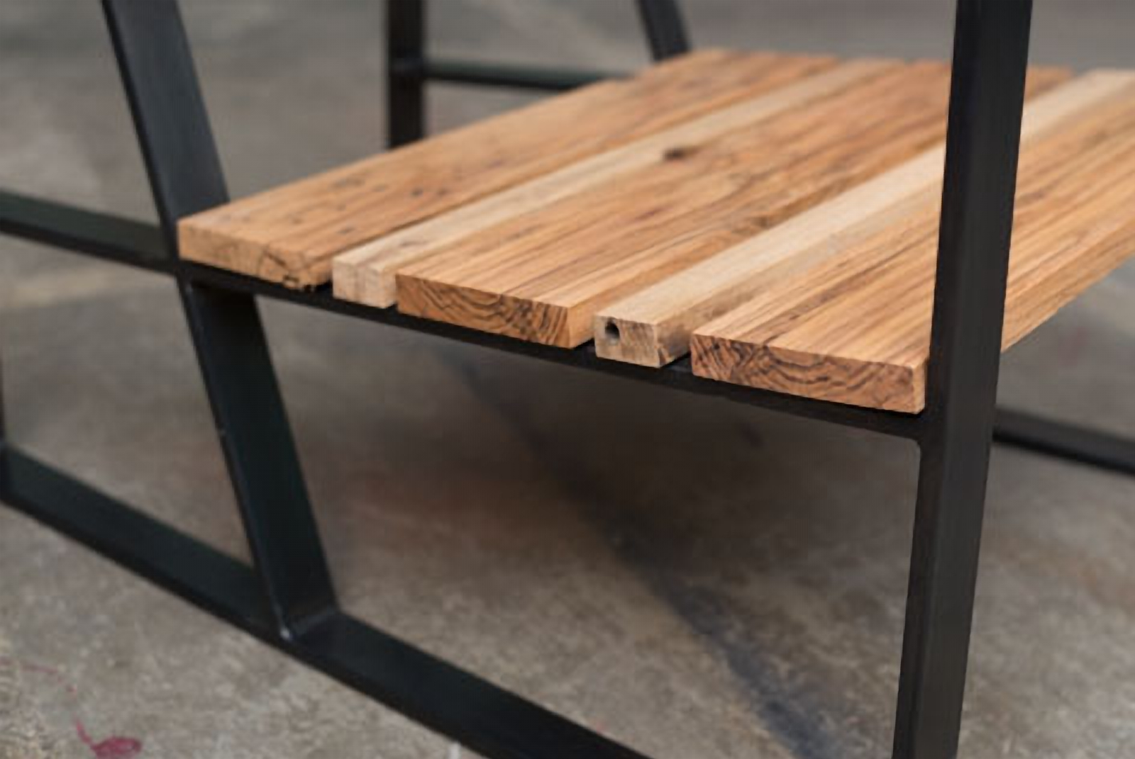 District Mills Indoor / Outdoor Lounge Chair